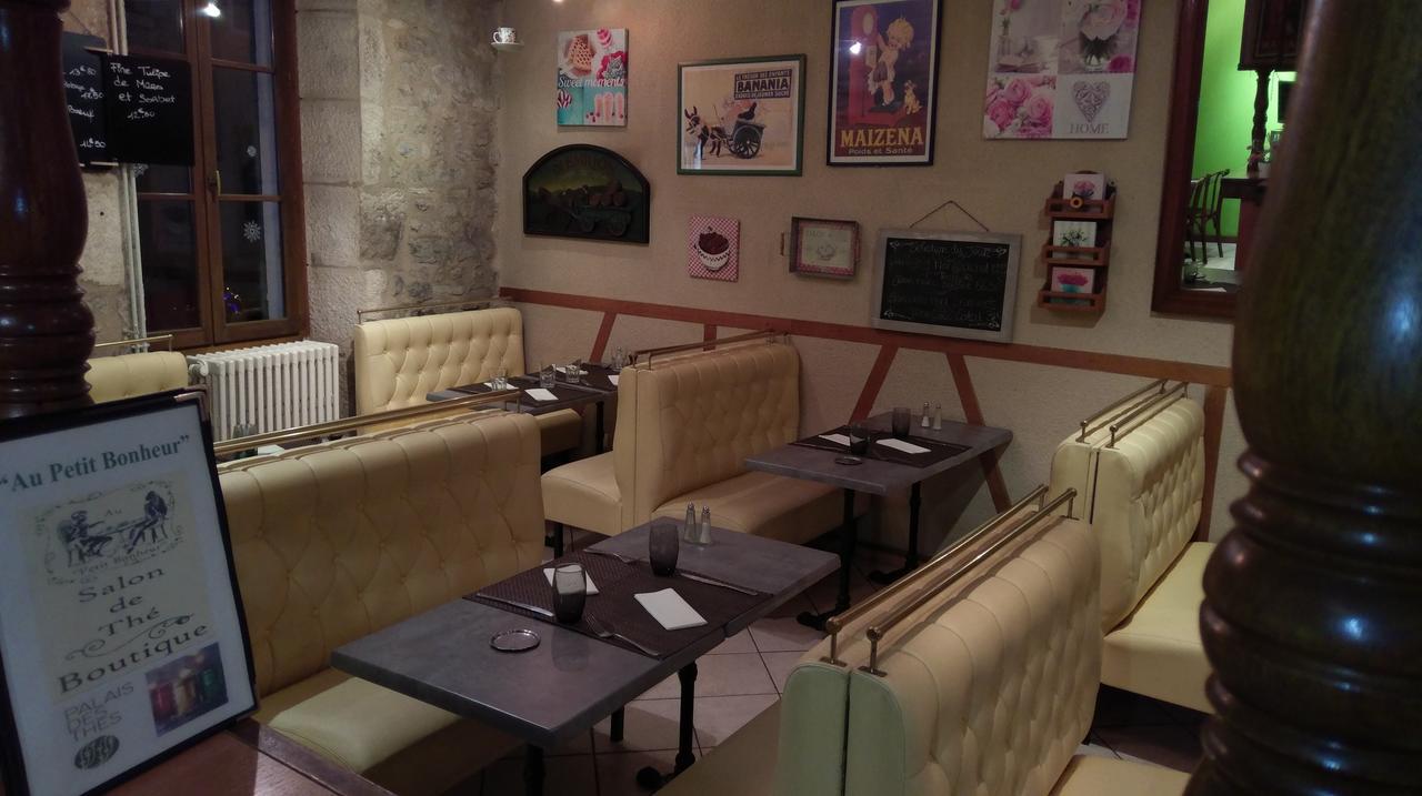 Logis De L'Europe Restaurant Le Cepage Hotel Corbigny Екстериор снимка