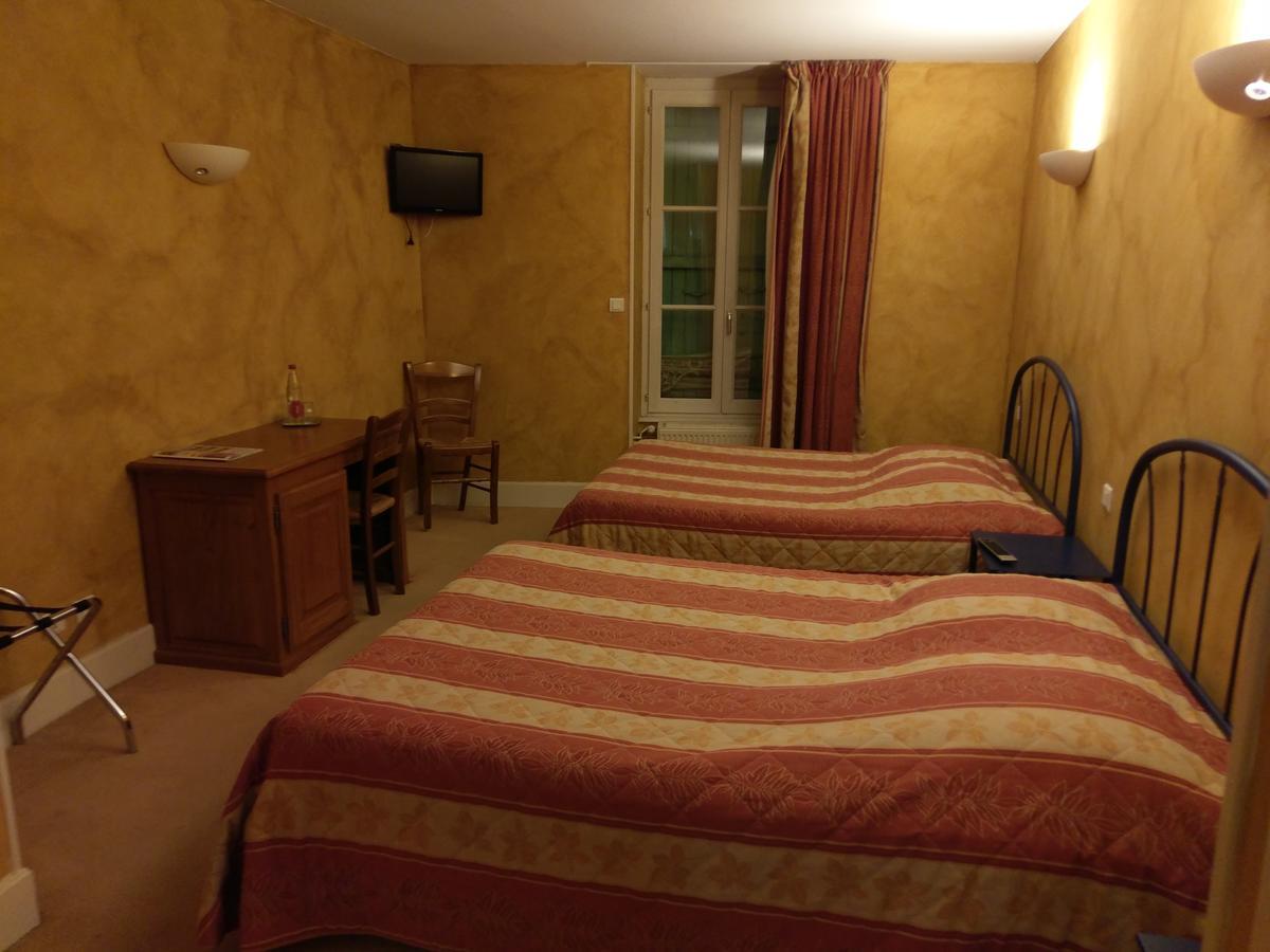 Logis De L'Europe Restaurant Le Cepage Hotel Corbigny Екстериор снимка